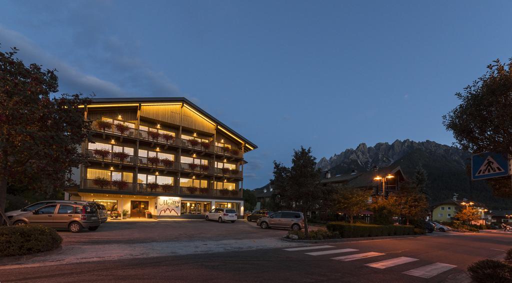 Hotel Moritz Dobbiaco Exterior foto